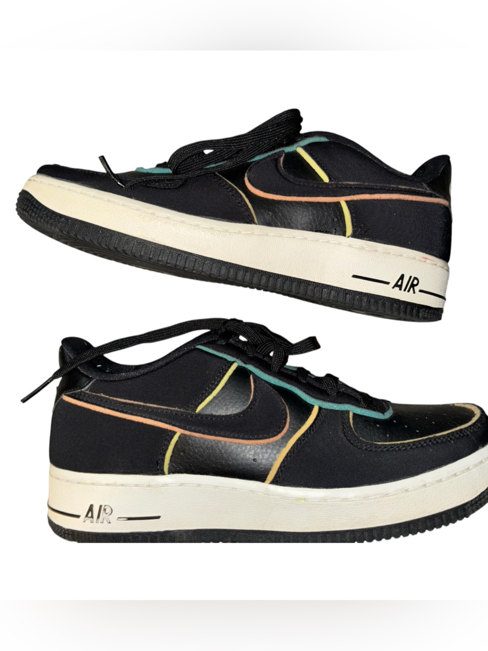 Nike youth Air Force 1 LV8 black outline Sneakers